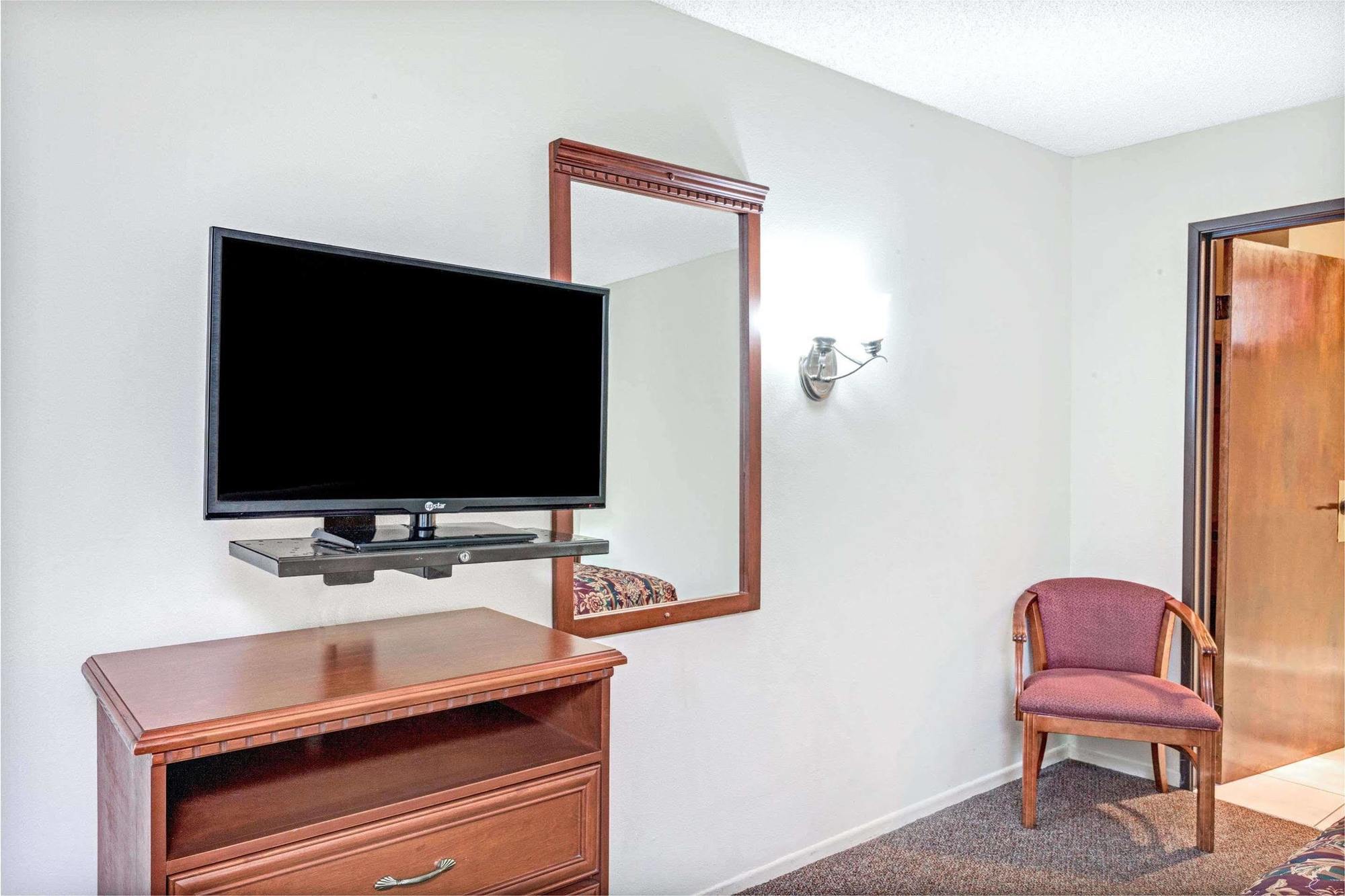 Vantage Point Inn - Woodland Hills Λος Άντζελες Εξωτερικό φωτογραφία